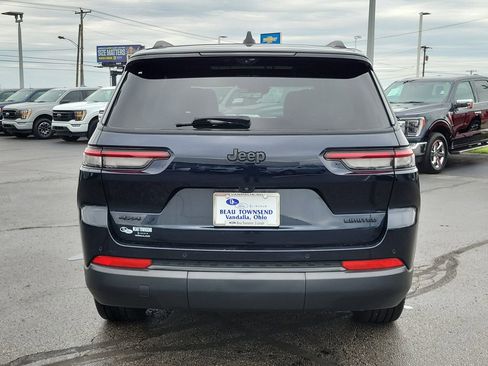Used 2024 Jeep Grand Cherokee L Limited w/ Luxury Tech Group II AWD/4WD image 5