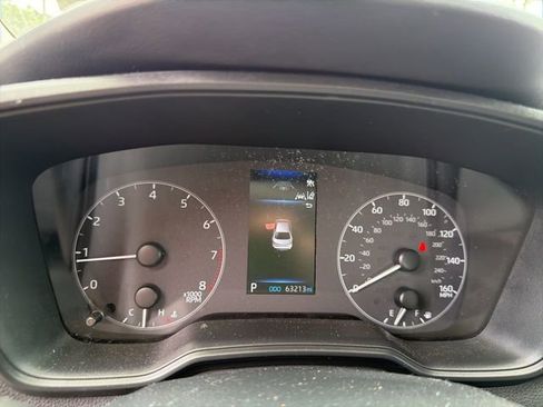 Used 2023 Toyota Corolla LE FWD image 6