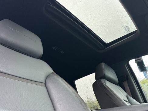 Used 2021 GMC Sierra 3500 Denali w/ Denali Ultimate Package image 16