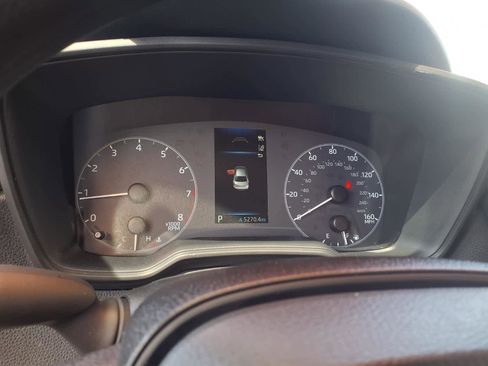 Used 2025 Toyota Corolla LE FWD image 12