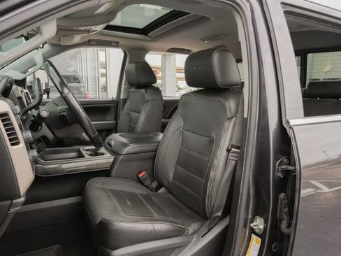 Used 2016 GMC Sierra 2500 Denali w/ Duramax Plus Package AWD/4WD image 24
