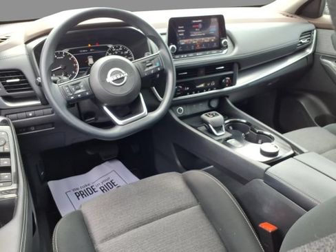 Certified 2023 Nissan Rogue SV AWD/4WD image 7