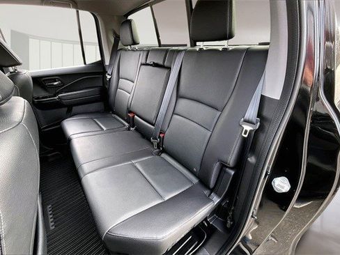 Certified 2023 Honda Ridgeline RTL image 21