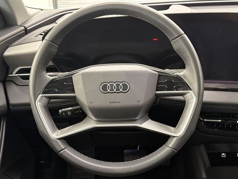 Used 2025 Audi Q6 e-tron Premium Plus w/ Premium Plus AWD/4WD image 16