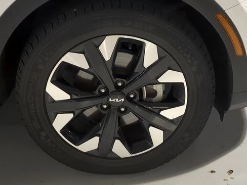 Used 2023 Kia Sportage X-Line AWD/4WD image 6