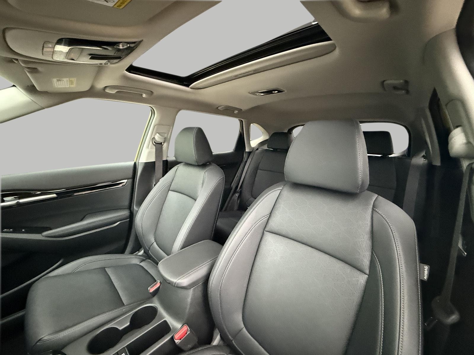Used 2024 Kia Seltos SX w/ SX Sunroof Package AWD/4WD image 40
