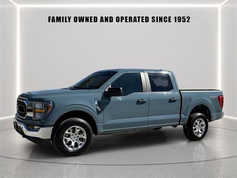 Used 2023 Ford F150 XLT image 2