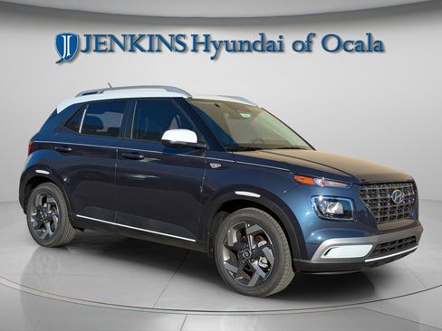 New 2026 Hyundai Venue SEL image 11