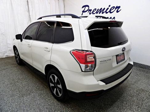 Used 2018 Subaru Forester 2.5i Limited AWD/4WD image 4