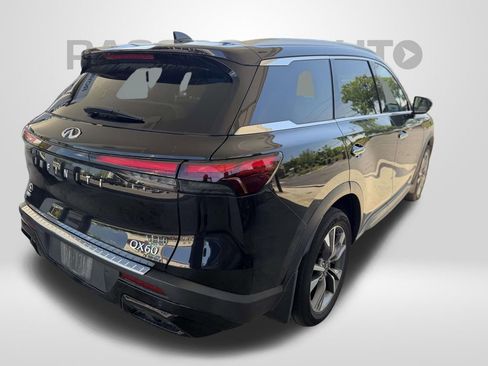 Used 2023 INFINITI QX60 Luxe w/ Performance Audio Package AWD/4WD image 5