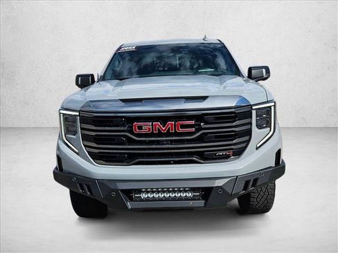 Used 2024 GMC Sierra 1500 AT4 w/ Technology Package AWD/4WD image 2