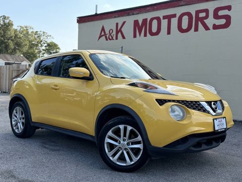 Used 2015 Nissan Juke SV w/ Cold Weather Package AWD/4WD image 2