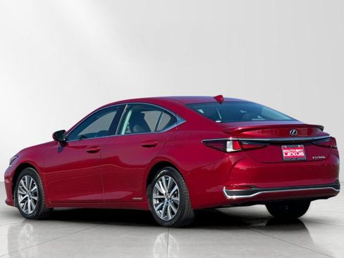 Certified 2020 Lexus ES 300h w/ Premium Package FWD image 4