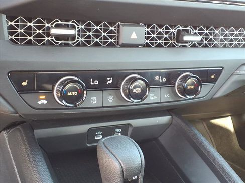 Used 2024 Honda Accord EX image 11