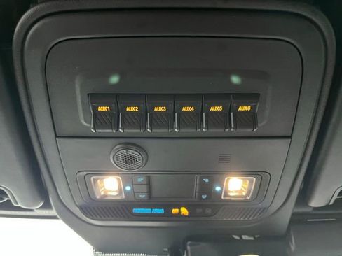 Certified 2025 Ford Bronco Badlands AWD/4WD image 31