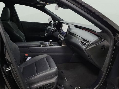 Used 2024 Lexus RX 350 w/ Luxury Package image 15