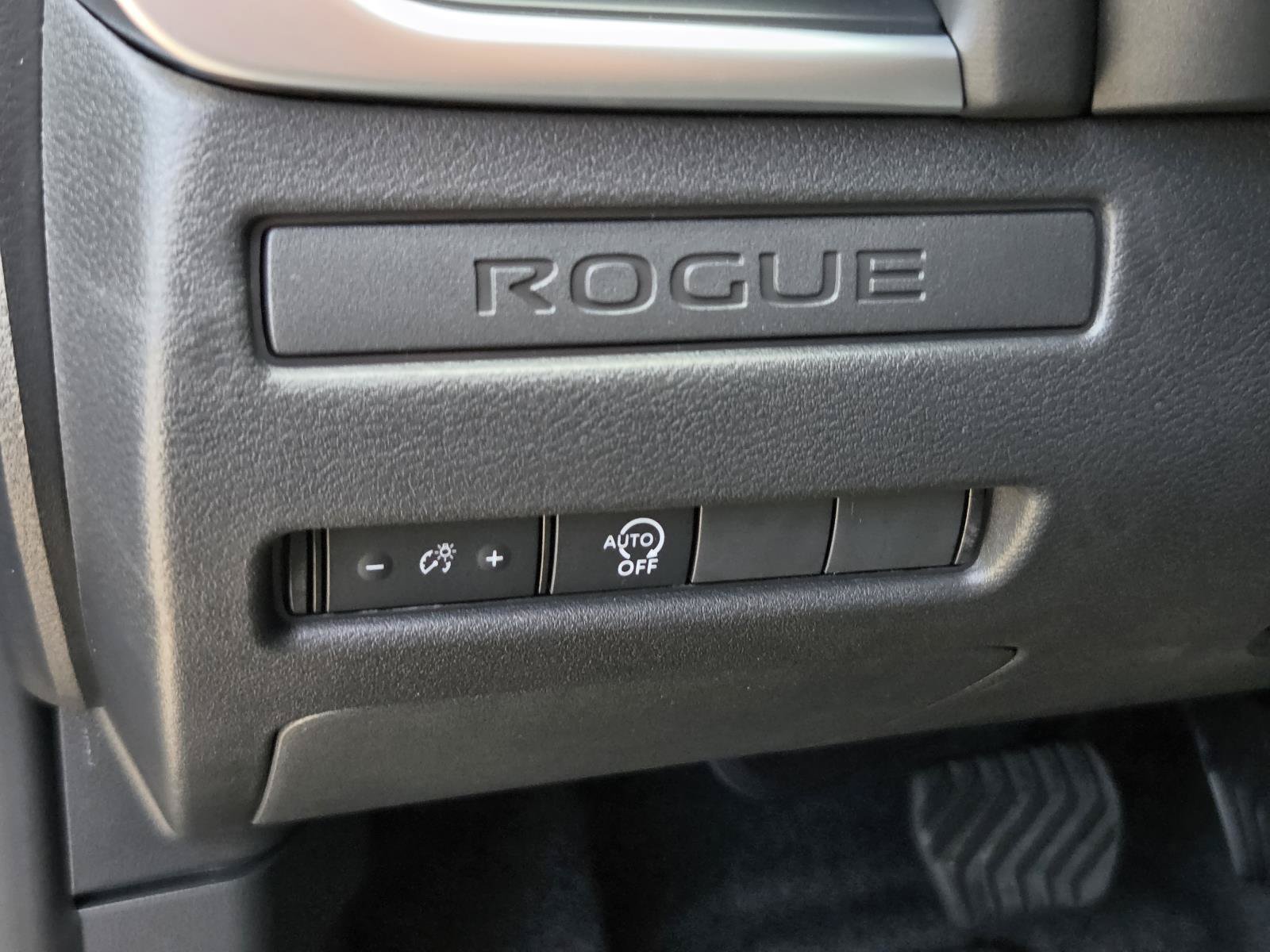 New 2026 Nissan Rogue S FWD image 18