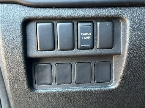 Used 2018 Nissan Titan S w/ S Utility Package image 17