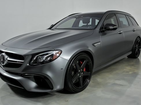 Used 2018 Mercedes-Benz E 63 AMG S image 5