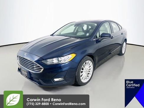Certified 2020 Ford Fusion SE w/ Equipment Group 151A FWD image 4