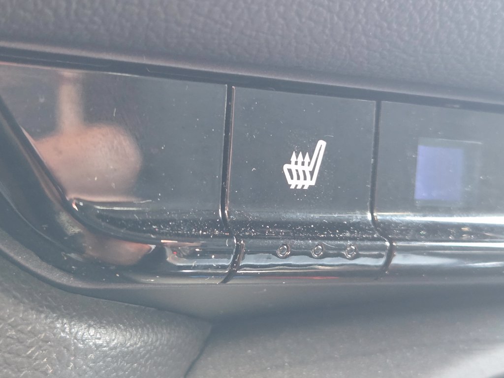 Used 2019 Chevrolet Blazer LT FWD image 4