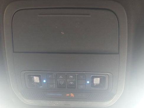 Used 2025 Ford Explorer ST image 29