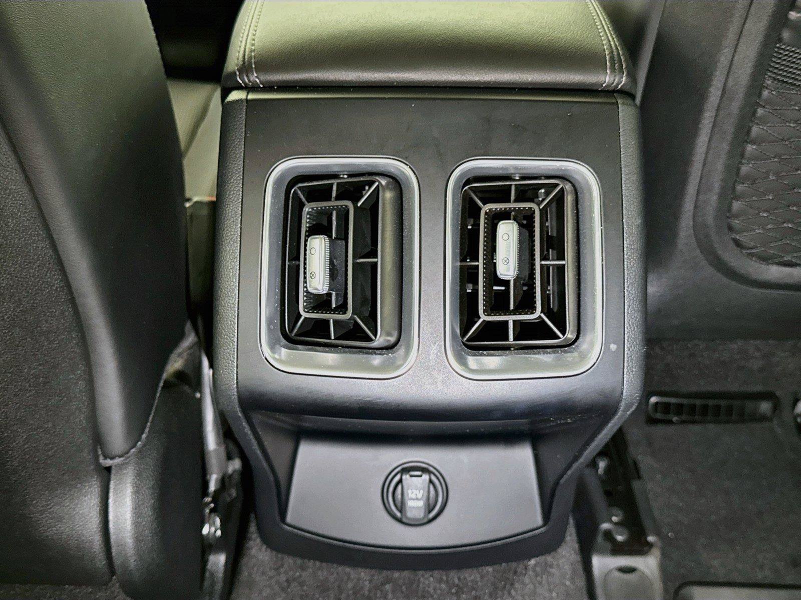 Used 2025 Kia Sorento S FWD image 23
