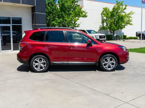 Used 2018 Subaru Forester 2.5i Touring AWD/4WD image 49