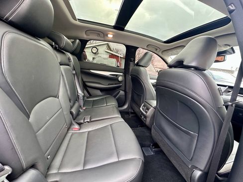 Used 2019 INFINITI QX50 Essential w/ Proactive Package AWD/4WD image 14
