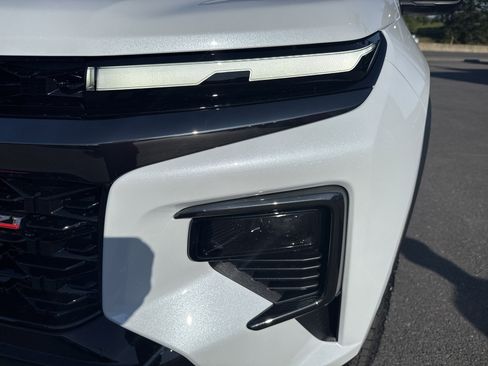 New 2026 Chevrolet Traverse Z71 w/ Enhanced Driving Package image 9