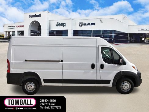 Used 2023 RAM ProMaster 2500 image 8