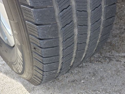 Used 2024 Chevrolet Silverado 2500 Custom w/ Custom Value Package AWD/4WD image 40