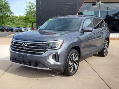 Used 2025 Volkswagen Atlas SE