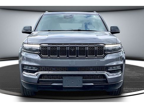 Used 2024 Jeep Grand Wagoneer L Series II w/ Quick Order Packagew 28T AWD/4WD image 4