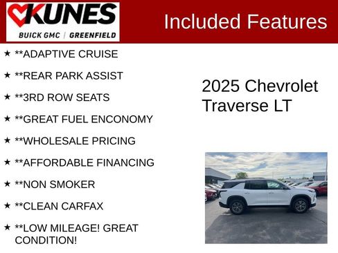 Used 2025 Chevrolet Traverse LT FWD image 3