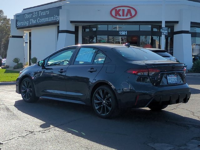 Used 2024 Toyota Corolla XSE FWD image 5