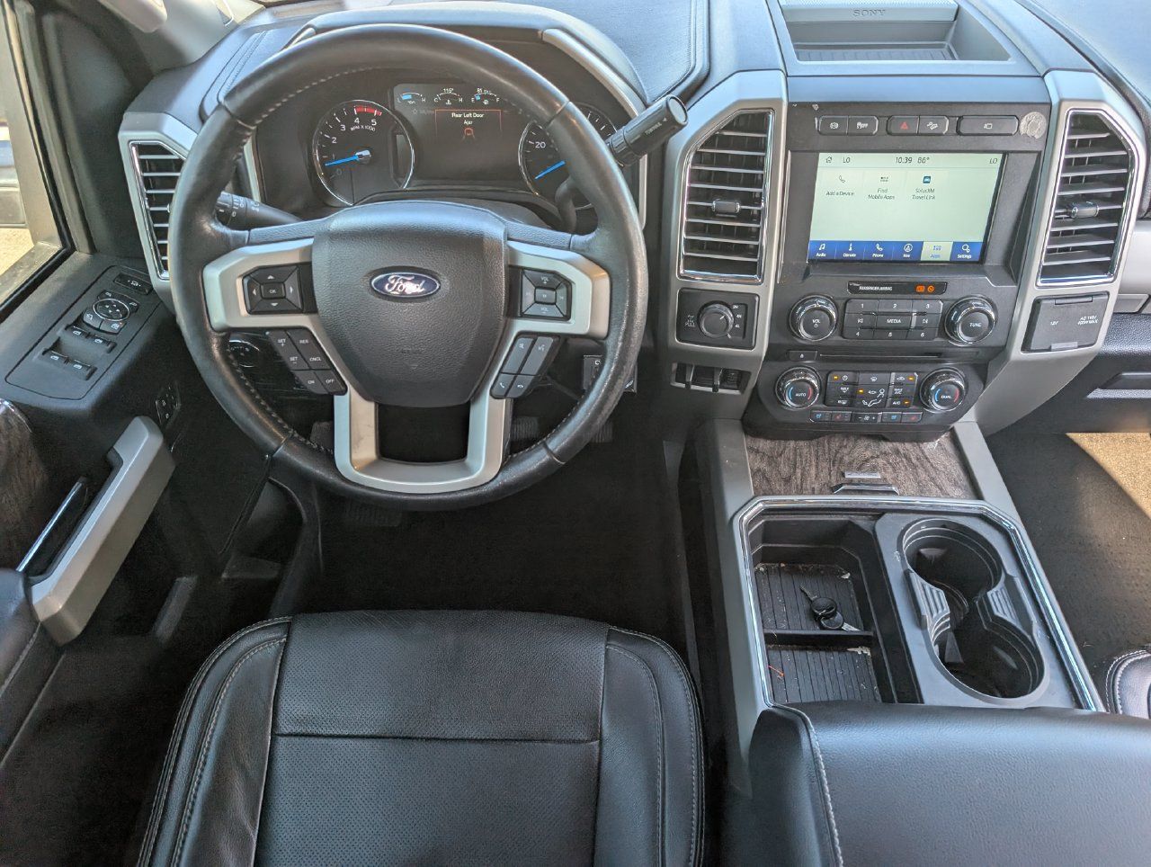 Used 2017 Ford F250 Lariat w/ Lariat Ultimate Package AWD/4WD image 10