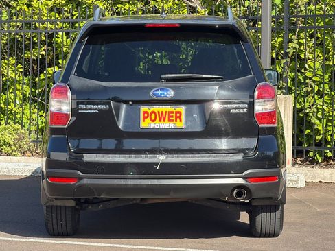 Used 2014 Subaru Forester 2.5i Limited AWD/4WD image 5