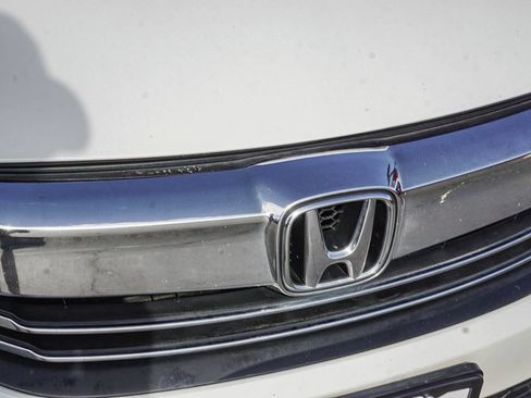 Used 2016 Honda Accord Sport image 11