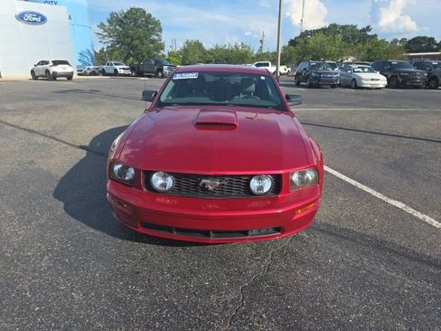 Used 2006 Ford Mustang GT Premium RWD image 8