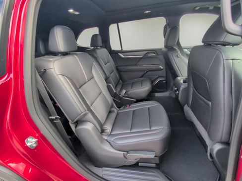 New 2026 GMC Acadia Elevation w/ Elevation Premium Package FWD image 13