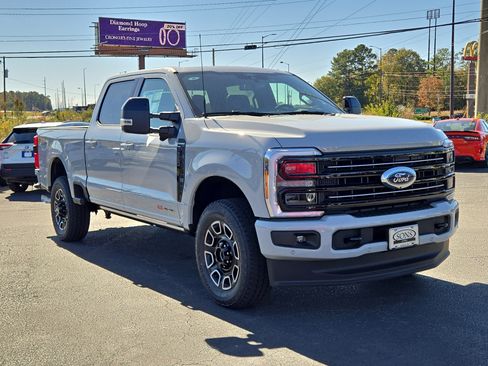 New 2026 Ford F250 Platinum image 4