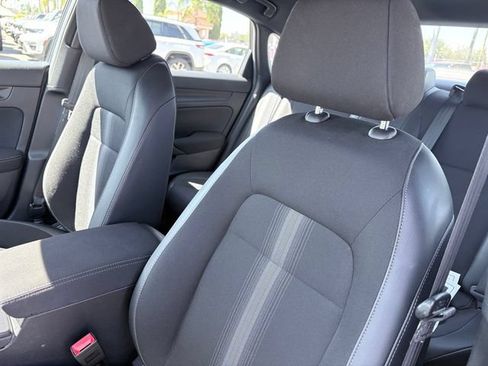 Used 2024 Honda Civic Sport image 10