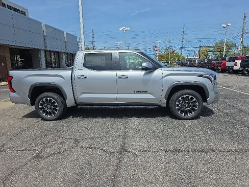 New 2026 Toyota Tundra Limited AWD/4WD image 6