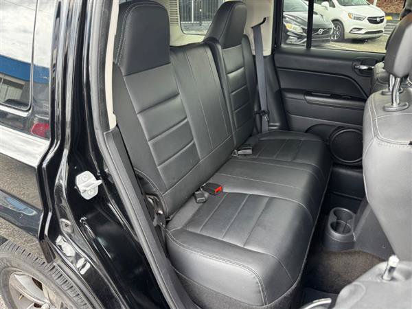 Used 2015 Jeep Patriot High Altitude AWD/4WD image 16