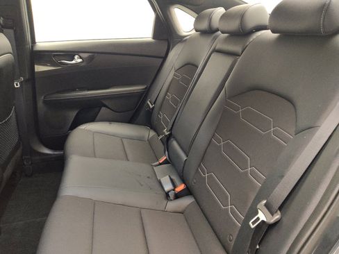 Used 2024 Kia Forte GT-Line w/ GT-Line Premium Package FWD image 18