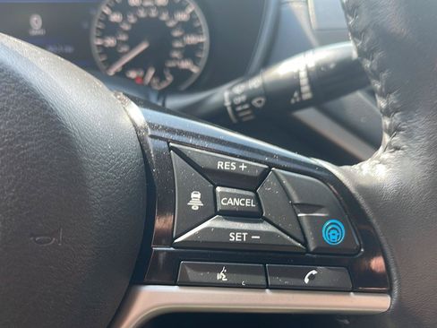 Used 2022 Nissan Altima 2.5 SV w/ SV Premium Package AWD/4WD image 23