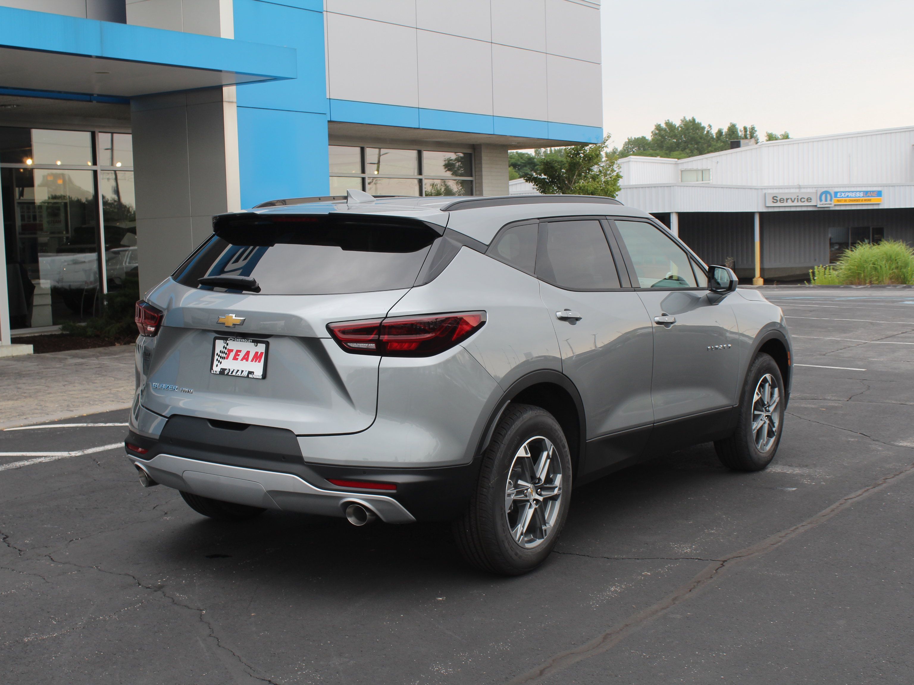 New 2026 Chevrolet Blazer LT w/ Convenience Package AWD/4WD image 4