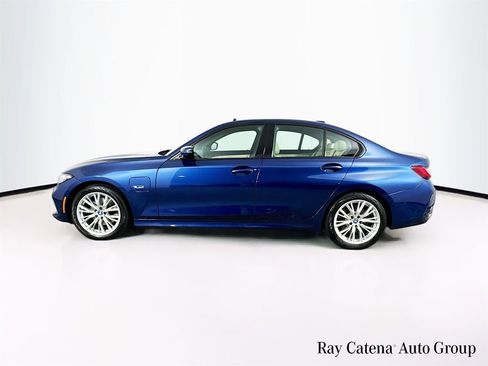 Used 2023 BMW 330e xDrive w/ Driving Assistance Package AWD/4WD image 4