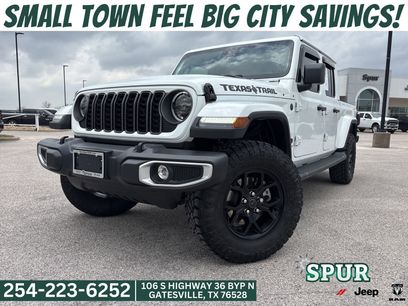 Used 2025 Jeep Gladiator Sport
